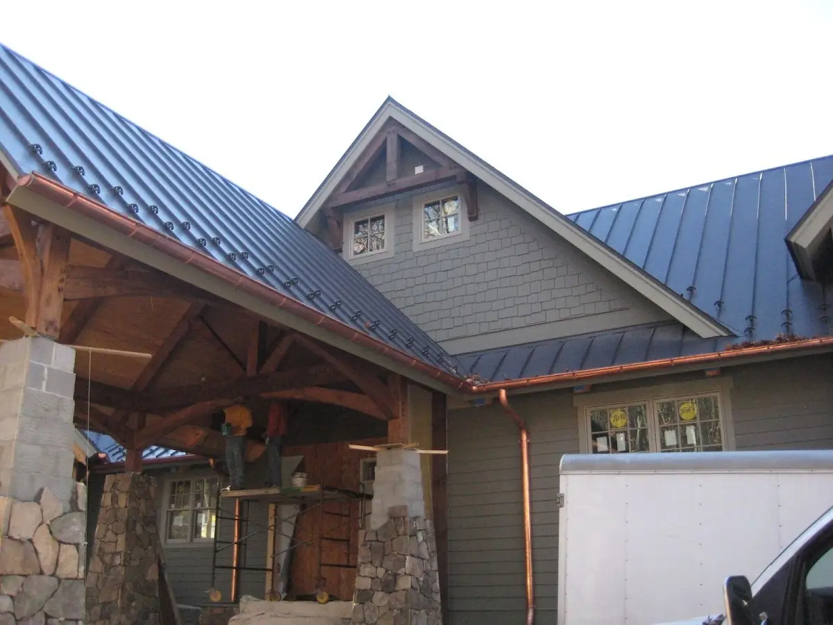 Craftsman Roofing team delivering quality roofing work in Dixie Heights